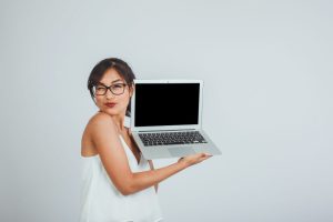merek laptop terbaik