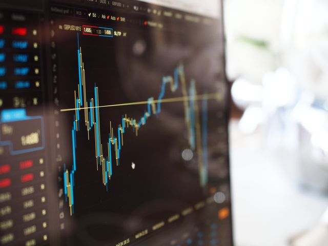 platform beli saham